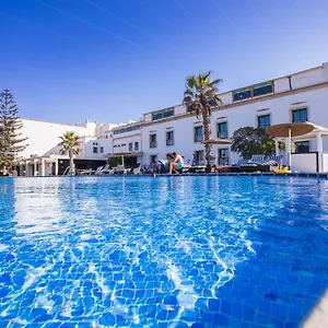4* Szálloda Des Iles